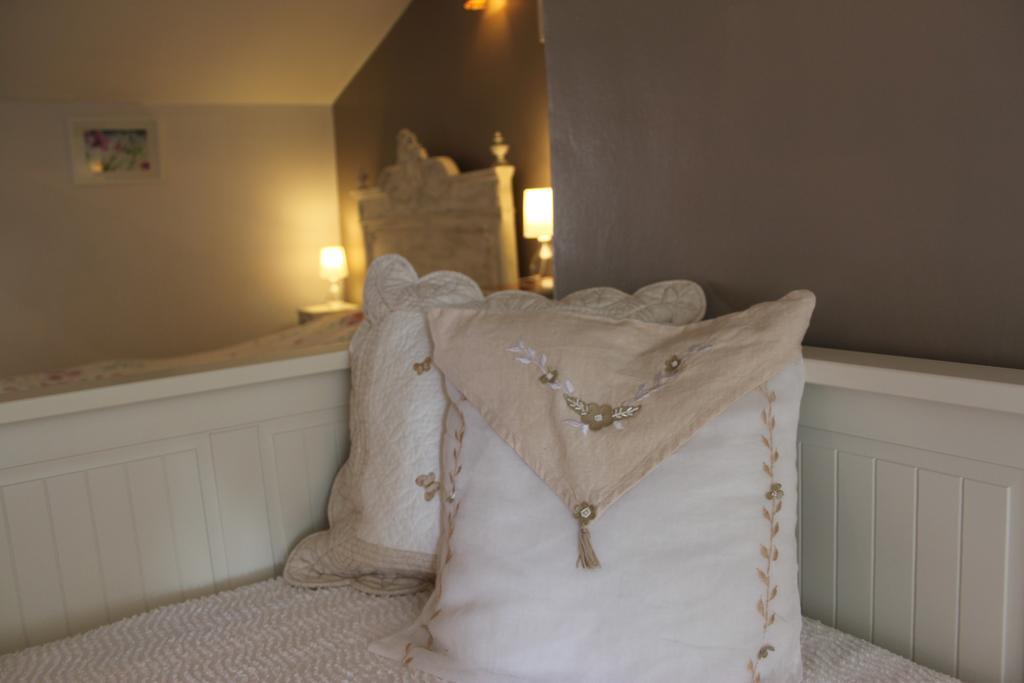 Bed and Breakfast Relais De La Riniere Le Landreau Exterior foto
